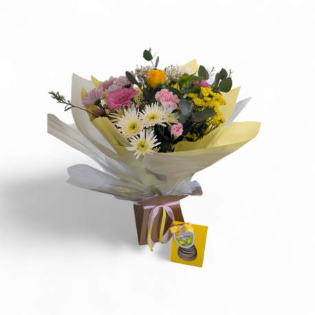 Easter Bouquet and Hames Easter Egg 100g