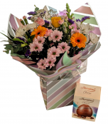 Easter Bouquet and Thorntons Easter Egg 150g